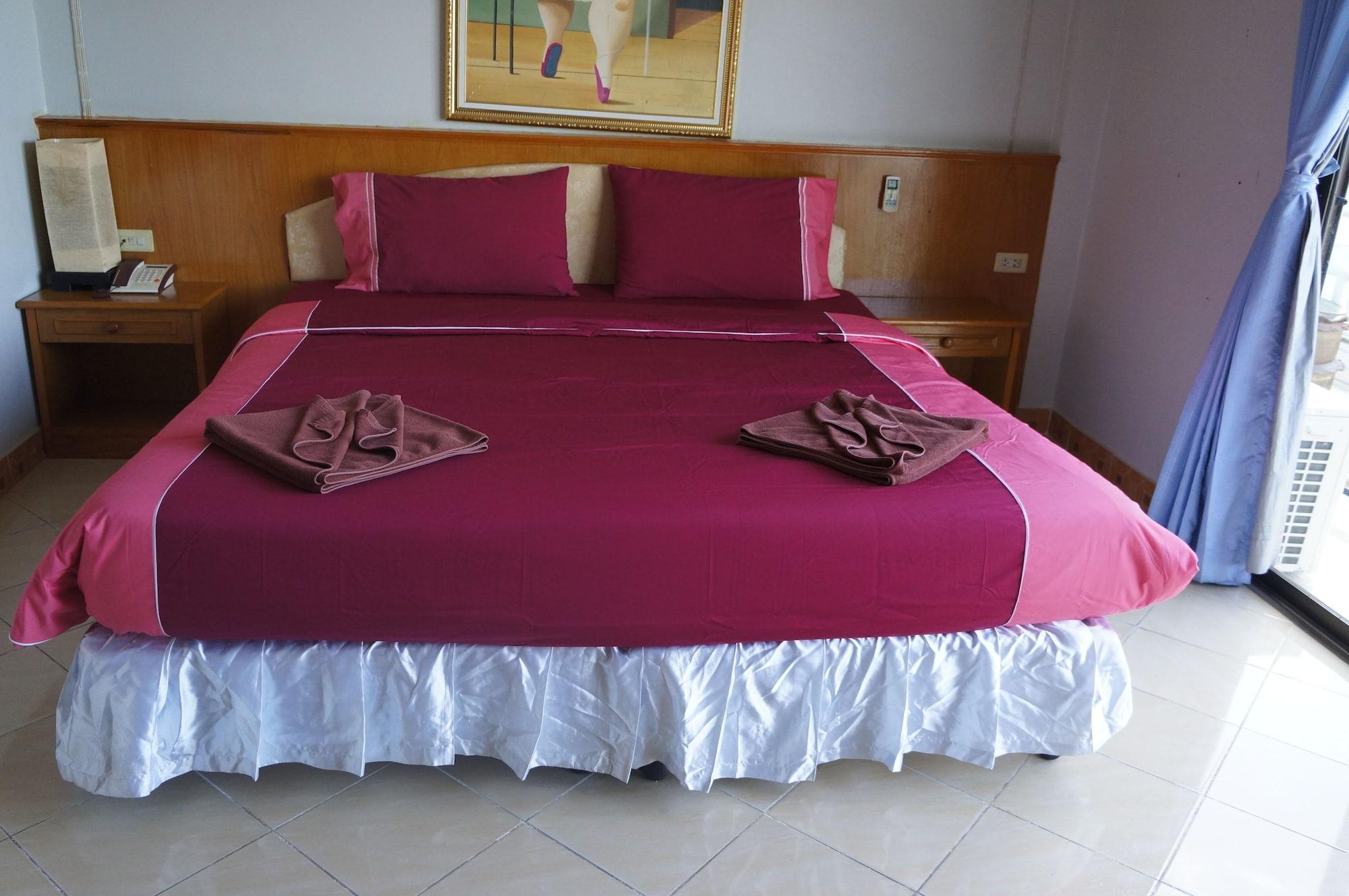 Patong Lamai Guesthouse מראה חיצוני תמונה