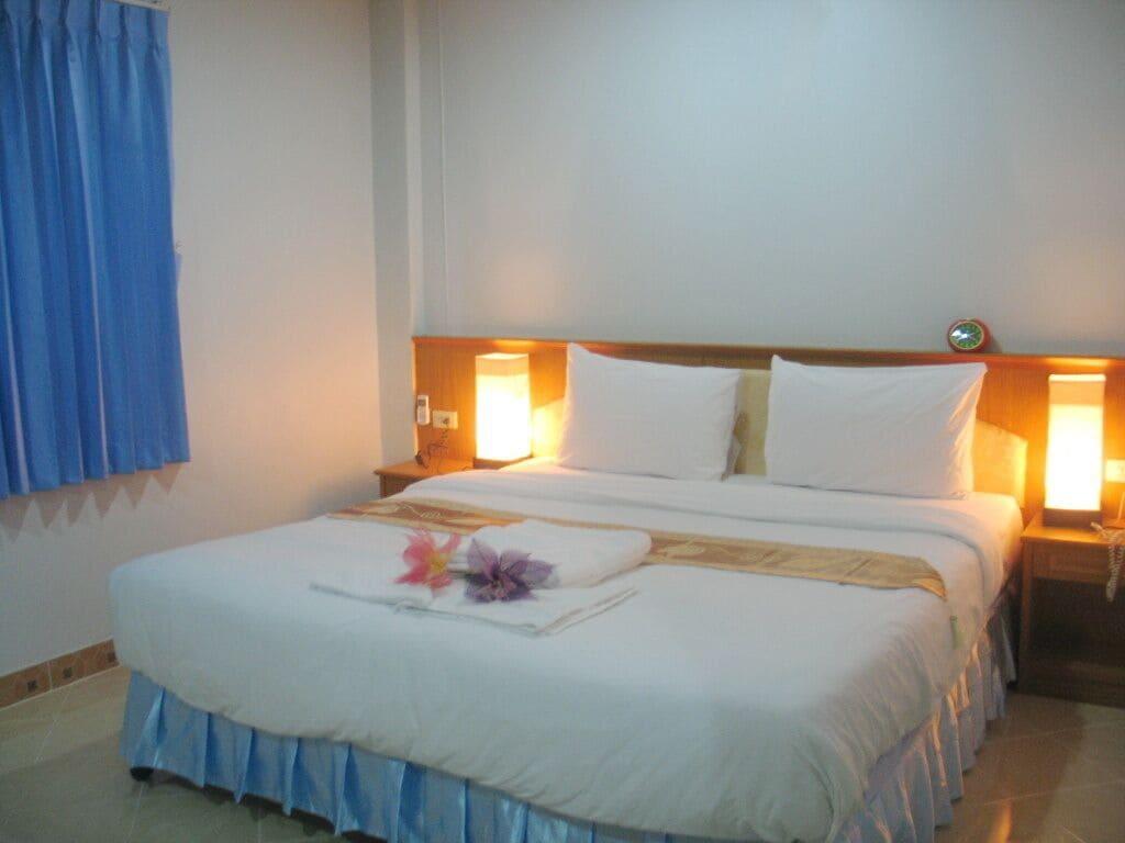 Patong Lamai Guesthouse מראה חיצוני תמונה