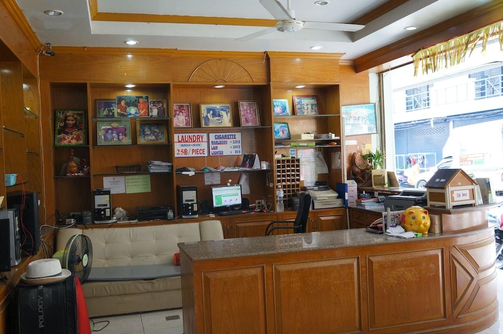 Patong Lamai Guesthouse מראה חיצוני תמונה