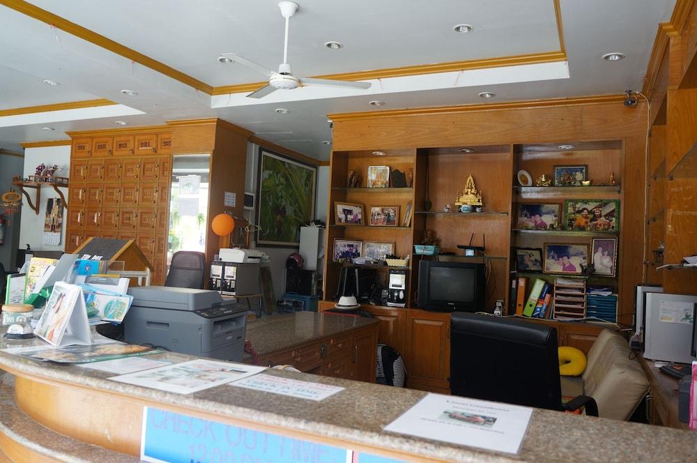 Patong Lamai Guesthouse מראה חיצוני תמונה
